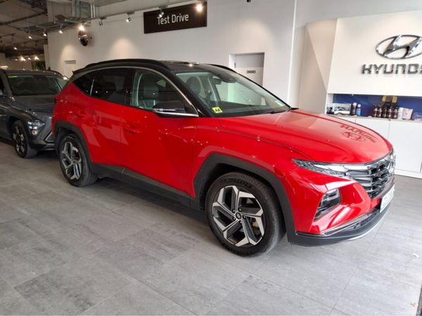 Hyundai Tucson SUV, Petrol Hybrid, 2023, Red