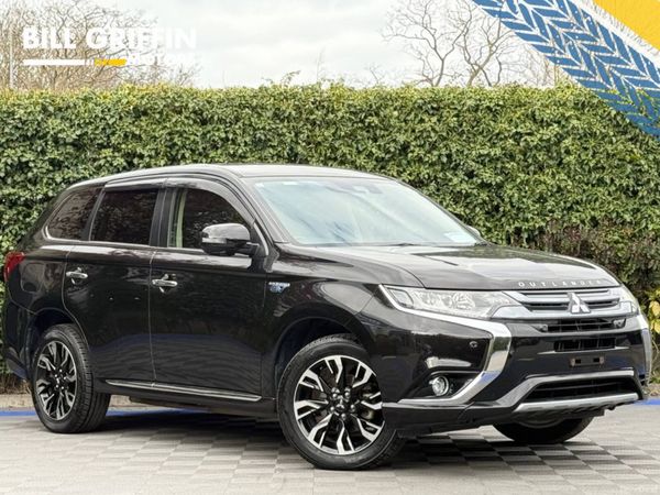 Mitsubishi Outlander Hatchback, Petrol Plug-in Hybrid, 2018, Black