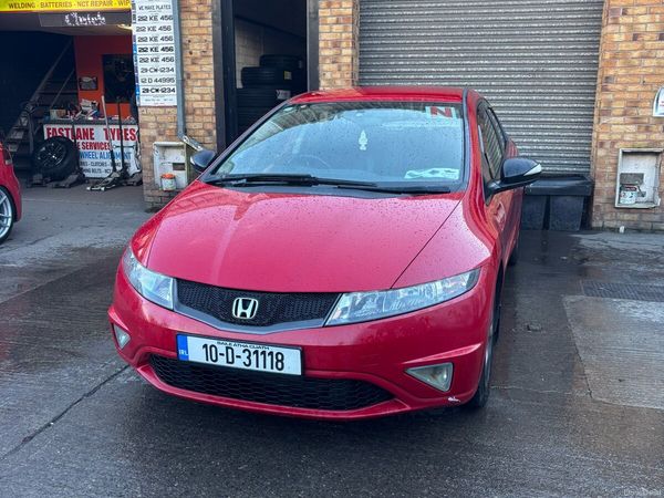 Honda Civic Hatchback, Petrol, 2010, Red