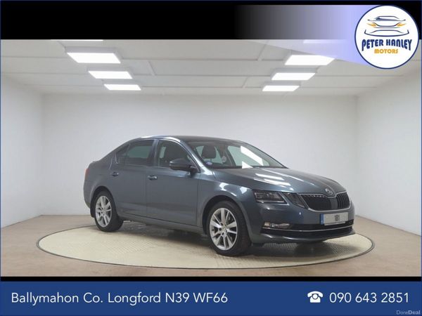 Skoda Octavia Hatchback, Petrol, 2018, Grey