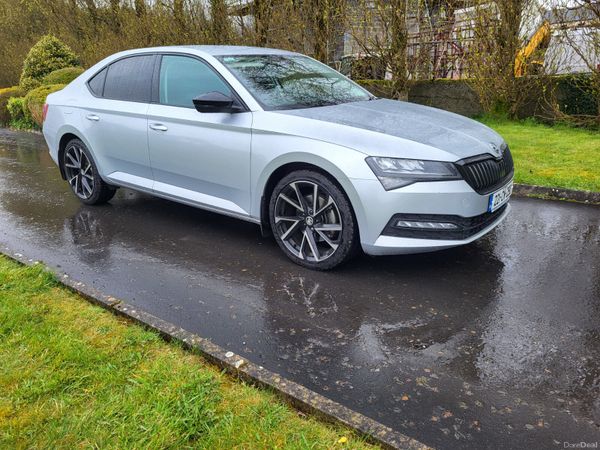 Skoda Superb Saloon, Diesel, 2022, Grey
