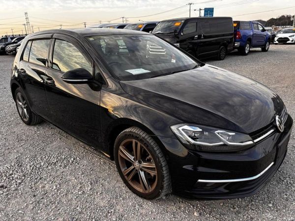 Volkswagen Golf Hatchback, Diesel, 2019, Black