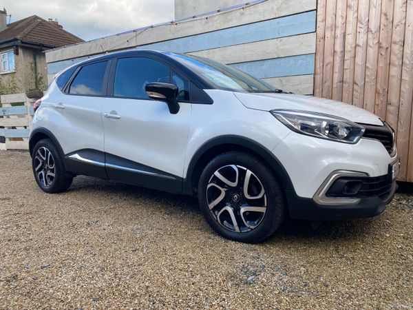 Renault Captur Hatchback, Diesel, 2019, White