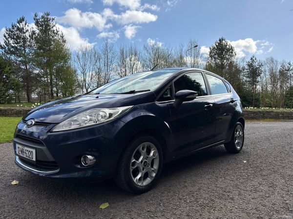 Ford Fiesta Hatchback, Petrol, 2012, Blue