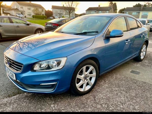 Volvo S60 Saloon, Diesel, 2014, Blue