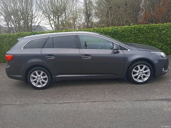 Toyota Avensis Estate, Diesel, 2014, Grey