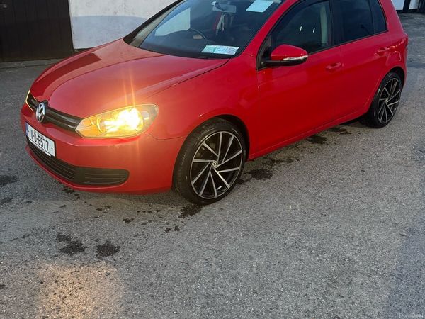 Volkswagen Golf Hatchback, Diesel, 2011, Red