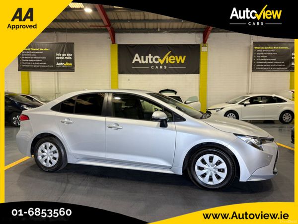 Toyota Corolla Saloon, Petrol Hybrid, 2023, Silver