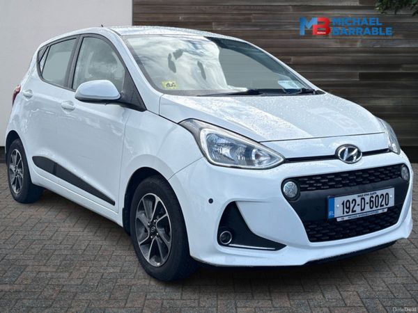 Hyundai i10 Hatchback, Petrol, 2019, White
