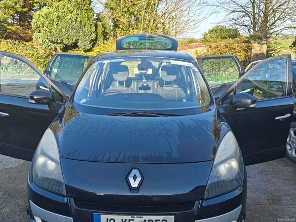 Renault Scenic MPV, Diesel, 2012, Black