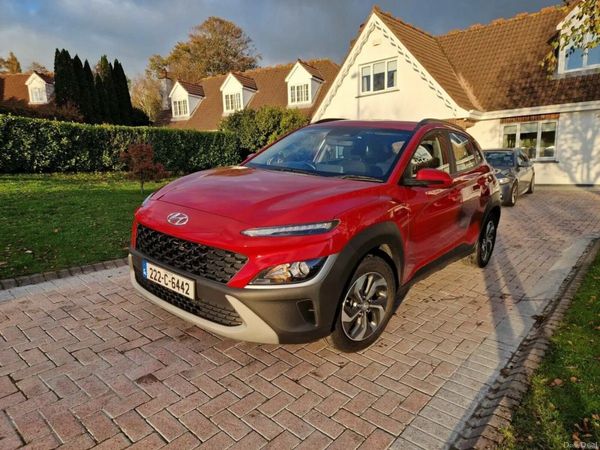 Hyundai KONA Hatchback, Petrol Hybrid, 2022, Red