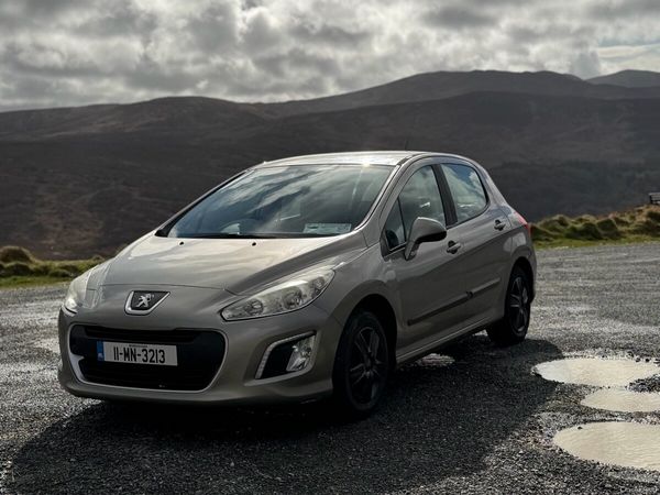 Peugeot 308 Hatchback, Diesel, 2011, Grey