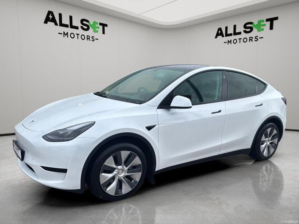 Tesla Model Y MPV, Electric, 2023, White