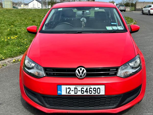 Volkswagen Polo Hatchback, Petrol, 2012, Red