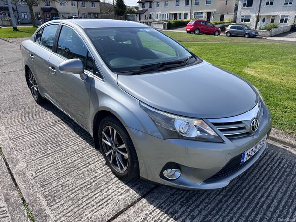 Toyota Avensis Saloon, Diesel, 2014, Grey