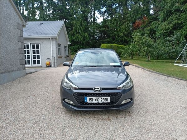 Hyundai i20 Hatchback, Diesel, 2015, Grey