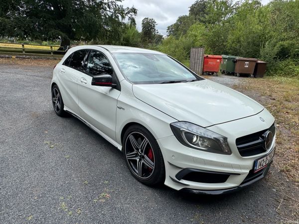 Mercedes-Benz A-Class Hatchback, Petrol, 2014, White