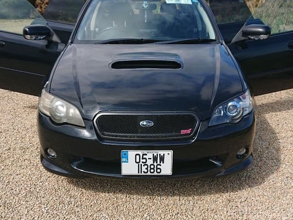 Subaru Legacy Estate, Petrol, 2005, Black