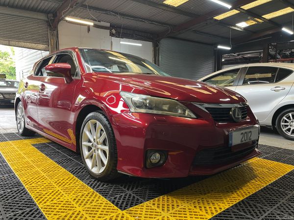 Lexus CT Hatchback, Petrol Hybrid, 2012, Red