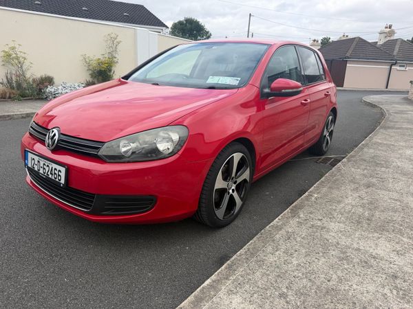 Volkswagen Golf Hatchback, Petrol, 2012, Red