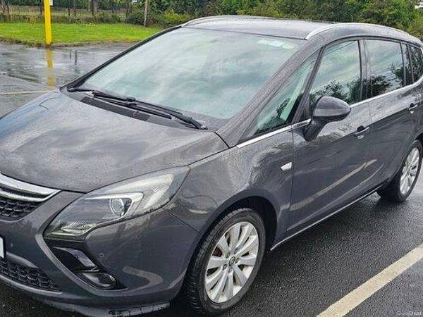 Vauxhall Zafira MPV, Diesel, 2015, Grey