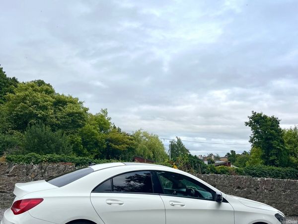 Mercedes-Benz CLA Saloon, Diesel, 2016, White