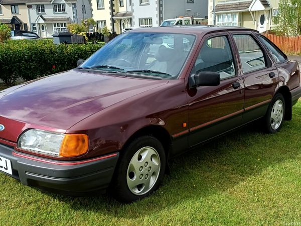 Ford Sierra Hatchback, Petrol, 1990, Red