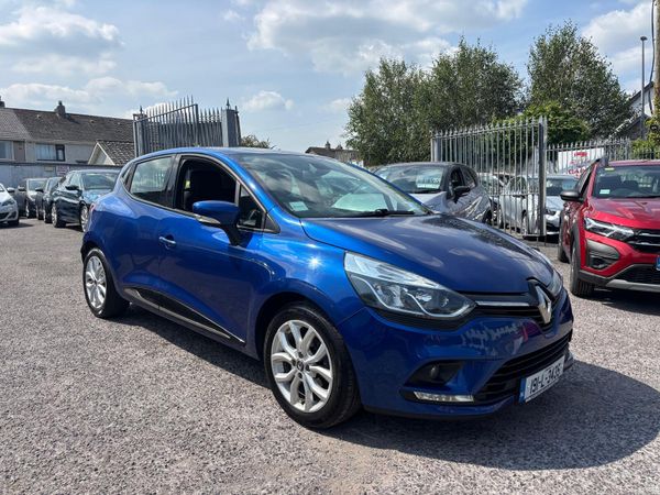 Renault Clio Hatchback, Petrol, 2019, Blue