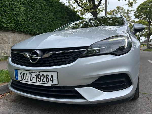 Opel Astra Hatchback, Petrol, 2020, Grey