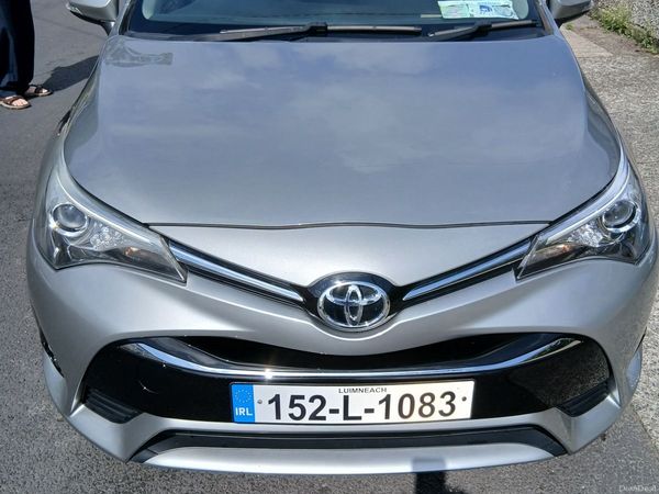 Toyota Avensis Saloon, Diesel, 2015, Grey