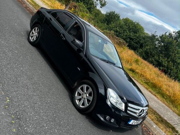 Mercedes-Benz C-Class Saloon, Diesel, 2012, Black