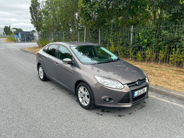 Ford Focus Saloon, Diesel, 2013, Brown