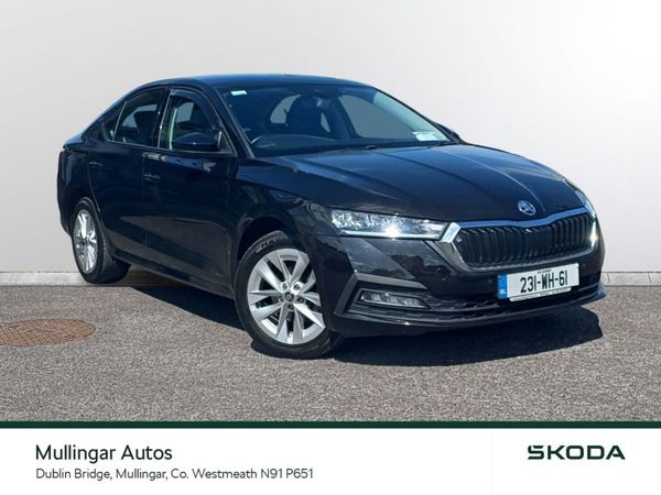 Skoda Octavia Saloon, Diesel, 2023, Black