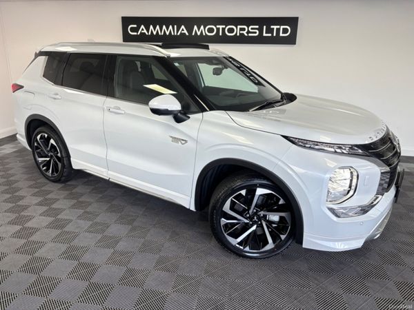 Mitsubishi Outlander SUV, Petrol Plug-in Hybrid, 2024, White