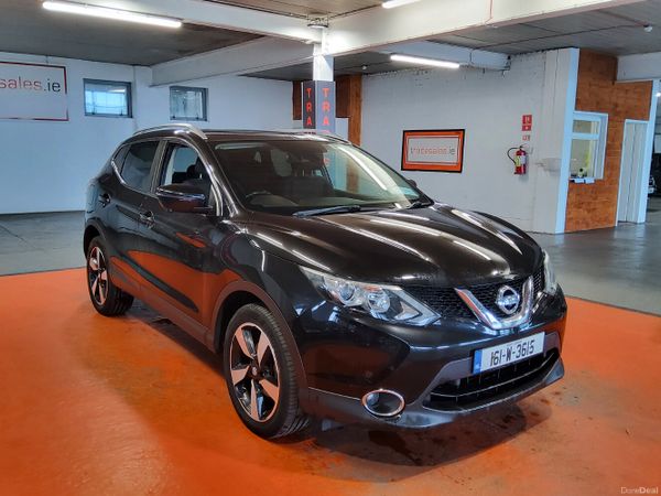 Nissan Qashqai Hatchback, Diesel, 2016, Black