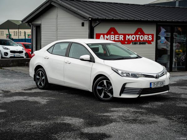 Toyota Corolla Saloon, Diesel, 2017, White