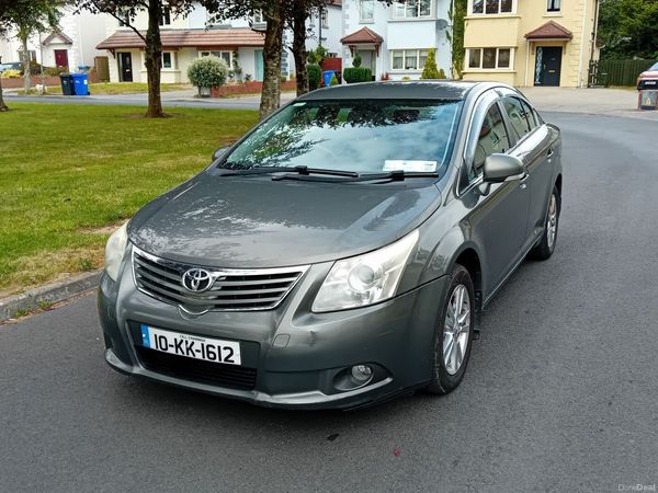 Toyota Avensis Saloon, Diesel, 2010, Green