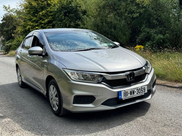 Honda Grace Saloon, Petrol Hybrid, 2018, Silver