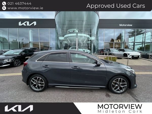 Kia Ceed Hatchback, Diesel, 2021, Grey