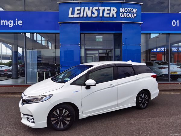 Honda Shuttle MPV, Petrol Hybrid, 2016, White
