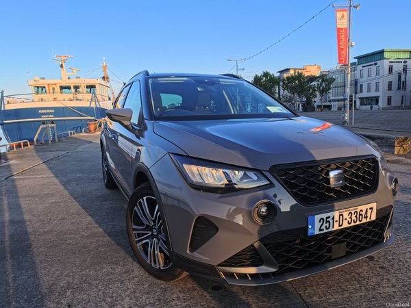 SEAT Arona SUV, Petrol, 2025, Grey