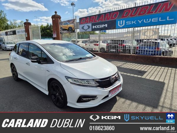 Honda Jade Hatchback, Petrol Hybrid, 2018, White