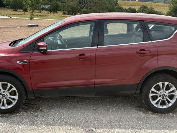 Ford Kuga SUV, Diesel, 2019, Red