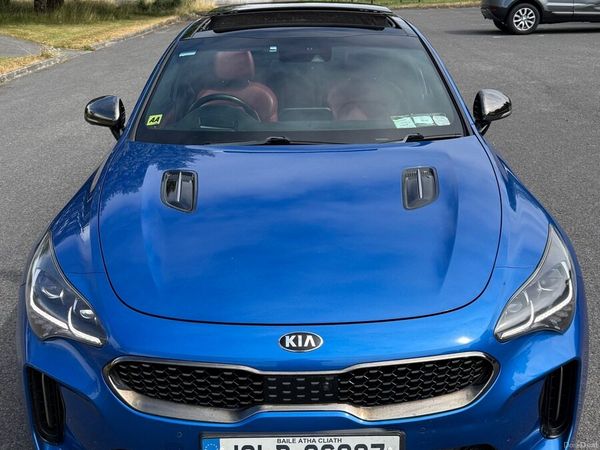 Kia Stinger Hatchback, Diesel, 2018, Blue