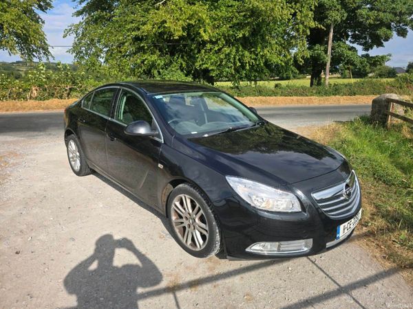 Opel Insignia Saloon, Diesel, 2011, Black