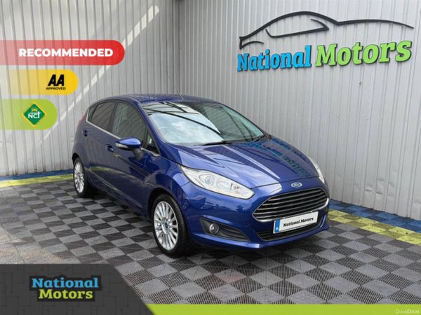 Ford Fiesta Hatchback, Petrol, 2015, Blue