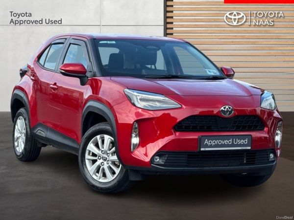Toyota Yaris Cross Hatchback, Petrol Hybrid, 2024, Red