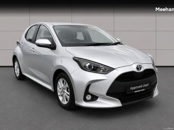 Toyota Yaris Hatchback, Petrol Hybrid, 2026, Grey