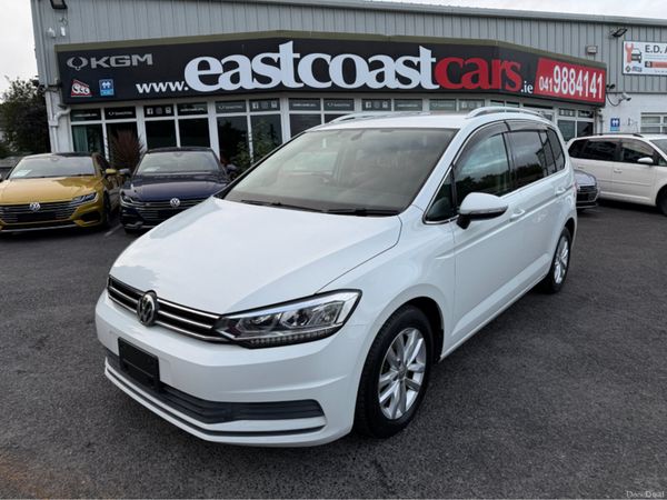 Volkswagen Touran MPV, Petrol, 2017, White