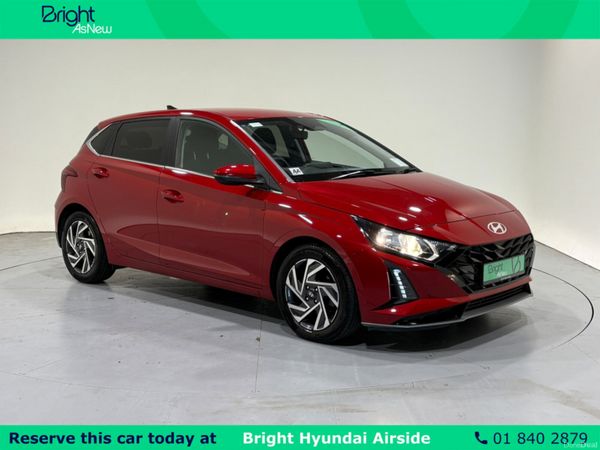 Hyundai i20 Hatchback, Petrol, 2024, Red